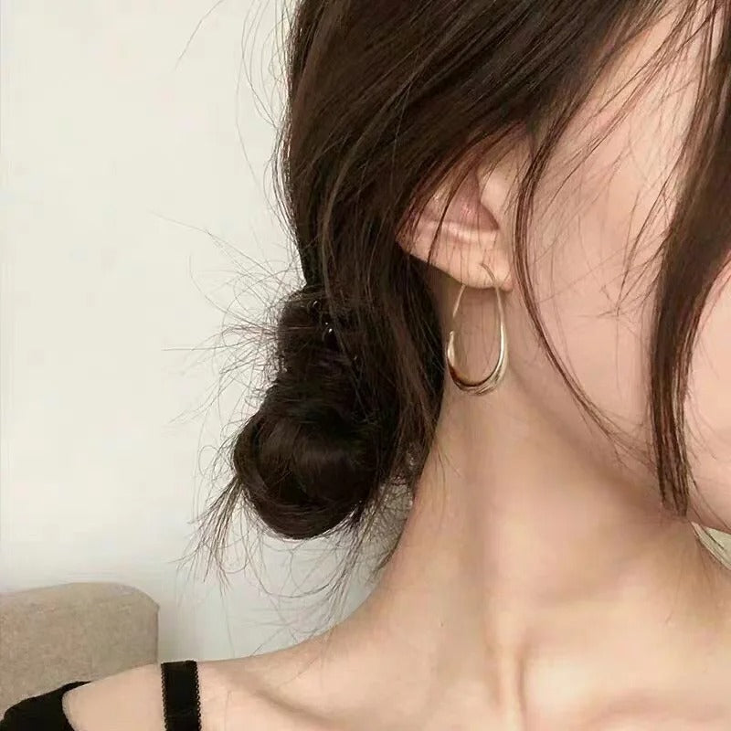 Elegant Oval Hoop Earrings for Women